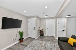 2 BR Suite YYC Airport and Downtown 4324 DN - Image 4