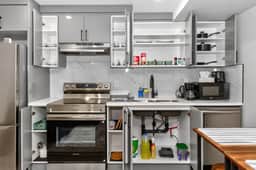 2BR Suite Near YYC Airport & Downtown - 4326 – DN - Image 3