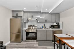2BR Suite Near YYC Airport & Downtown - 4326 – DN - Image 5