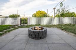 2BR Suite Near YYC Airport Downtown 4644 UP - Image 2