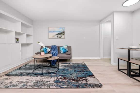 2BR Suite YYC Airport & Downtown - 4404 – DN - Image 1