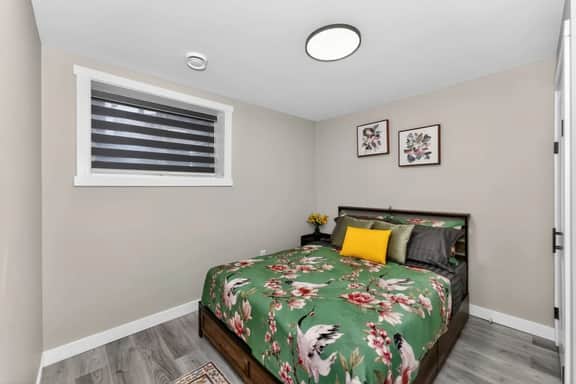 2 BR Suite YYC Airport and Downtown 4324 DN - Image 2