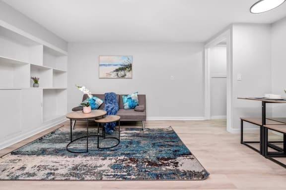 2BR Suite YYC Airport & Downtown - 4404 – DN - Image 1